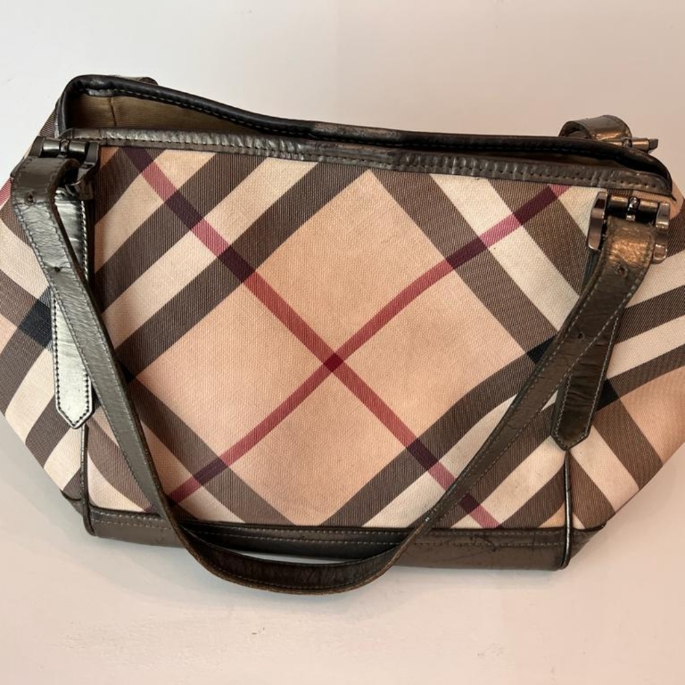 Authentic Burberry Bag Size Medium